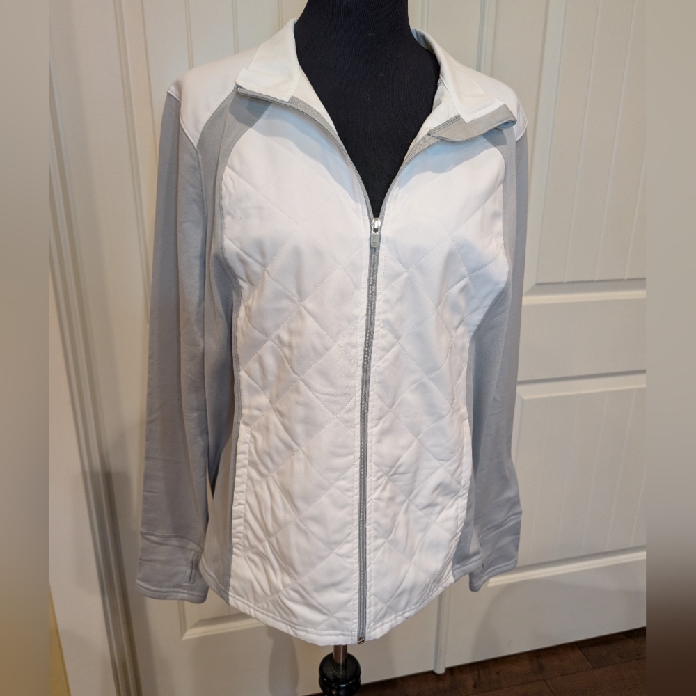 Danskin Now Women's Quilted White and Gray Jacket